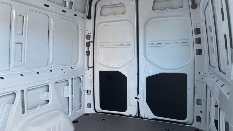 Mercedes-Benz Sprinter 315Cdi L2 Diesel Rwd 3.5t H2 Pro Van